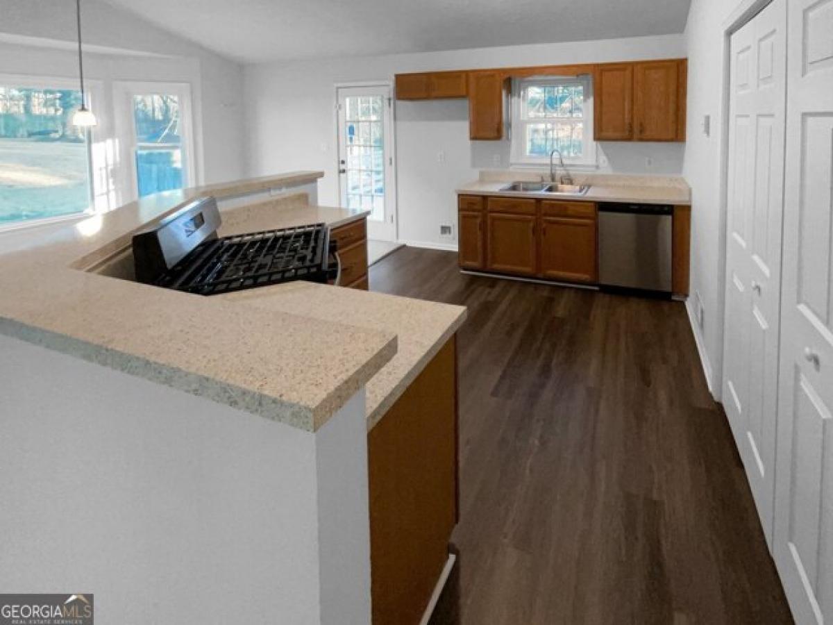 Picture of Home For Sale in Douglasville, Georgia, United States