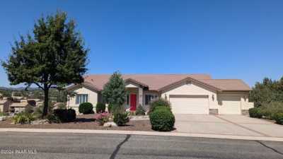 Home For Sale in Prescott, Arizona