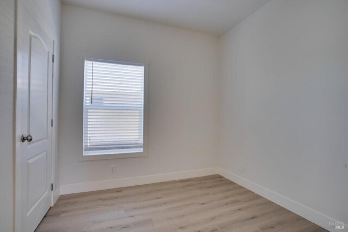 Picture of Home For Sale in Santa Rosa, California, United States