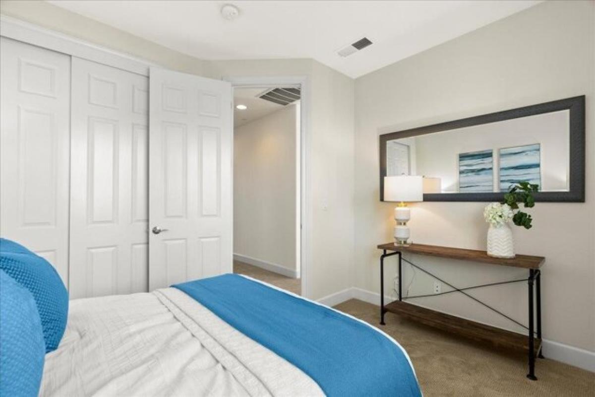 Picture of Home For Sale in Sunnyvale, California, United States