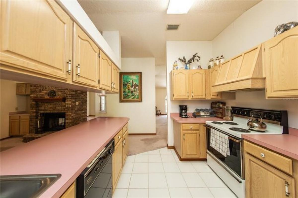 Picture of Home For Sale in Deltona, Florida, United States