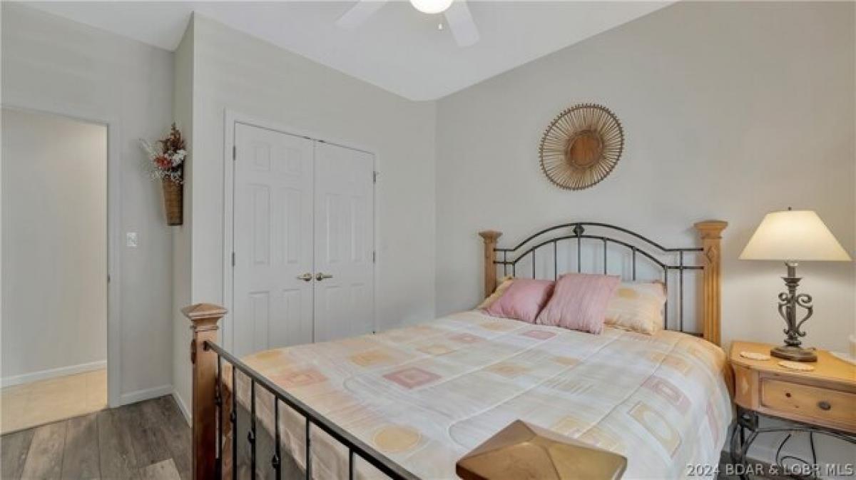 Picture of Home For Sale in Osage Beach, Missouri, United States