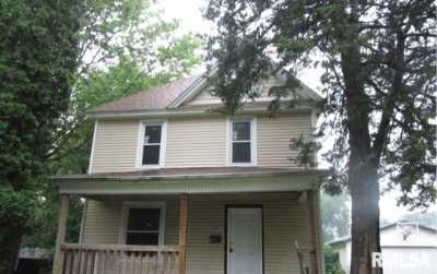 Home For Sale in Davenport, Iowa