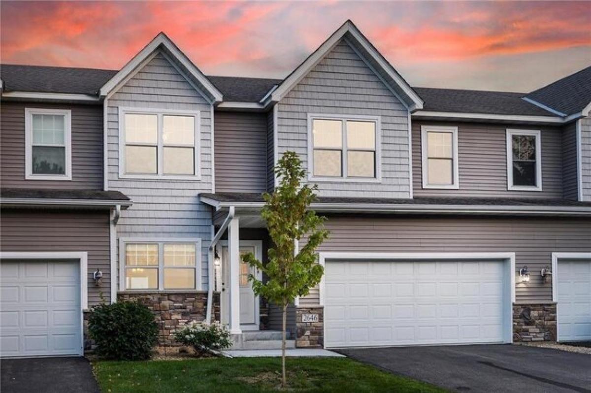 Picture of Home For Sale in Shakopee, Minnesota, United States