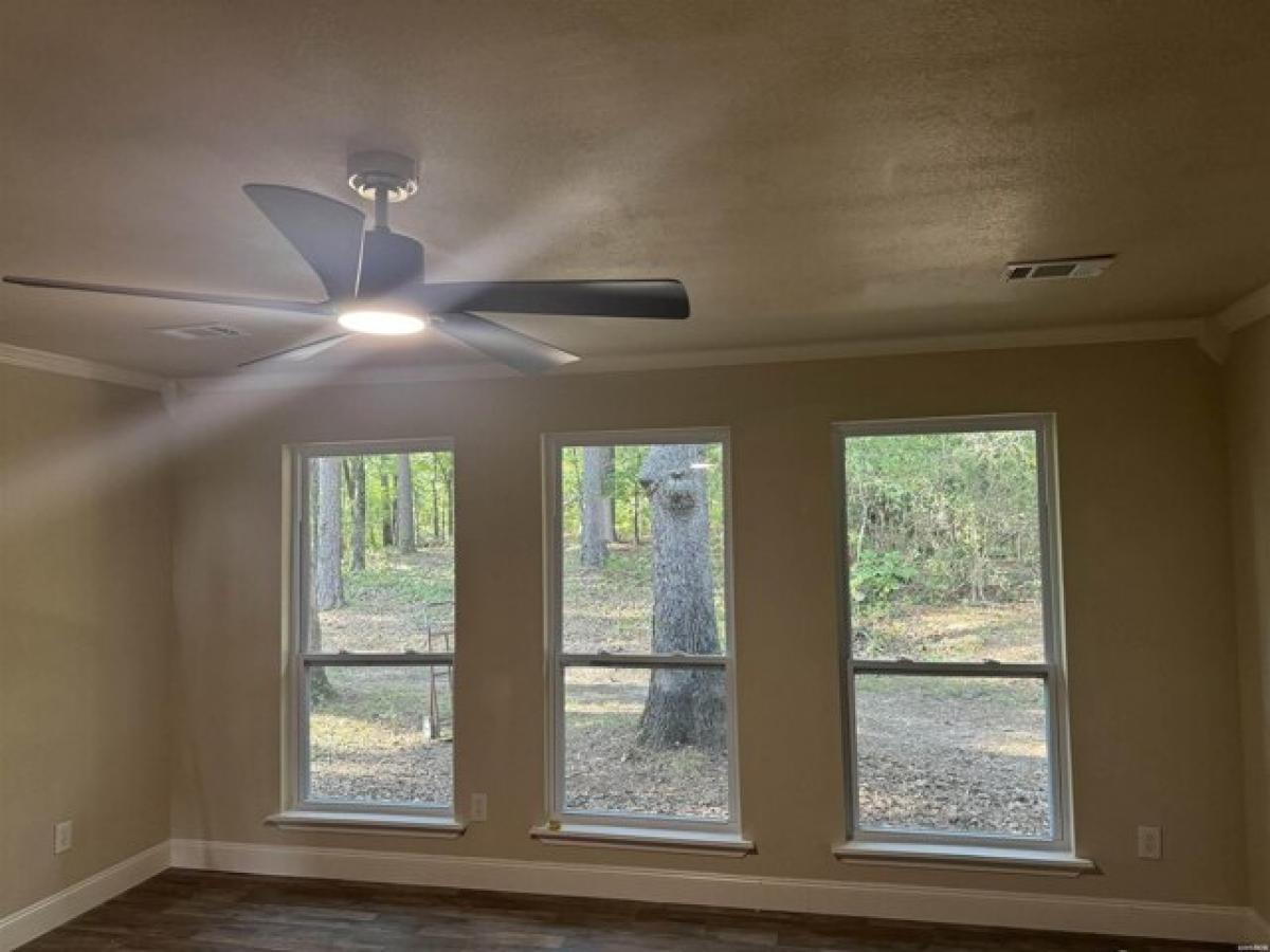 Picture of Home For Sale in Hot Springs, Arkansas, United States