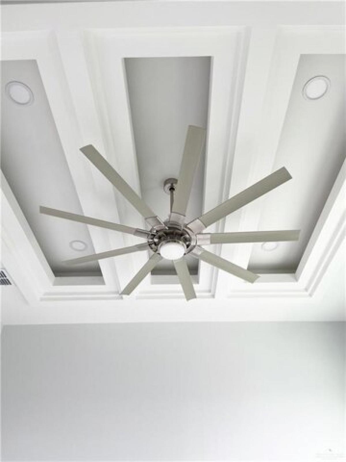 Picture of Home For Sale in San Juan, Texas, United States