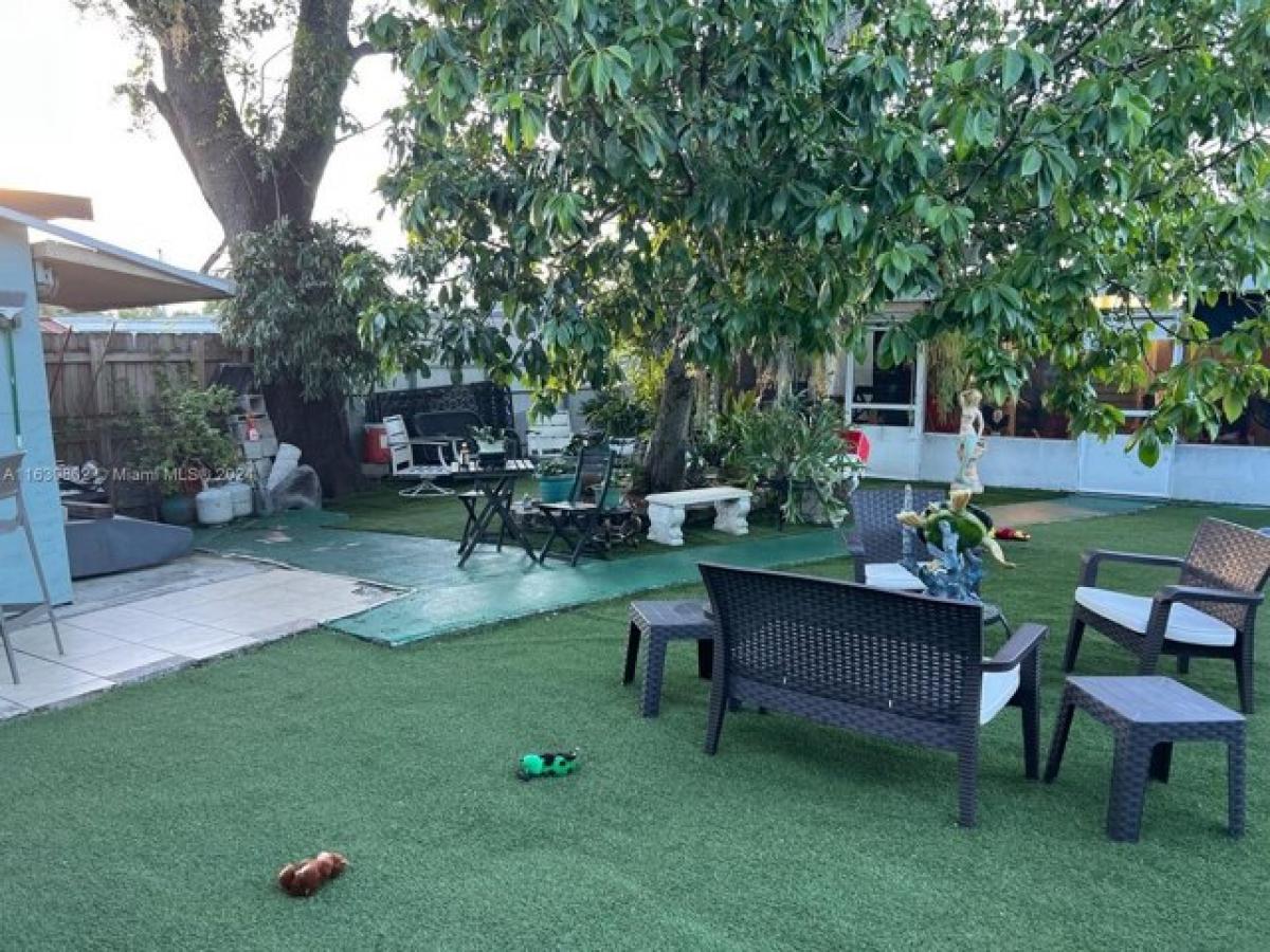 Picture of Home For Sale in Miami, Florida, United States