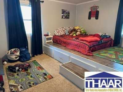 Home For Sale in Rockville, Indiana