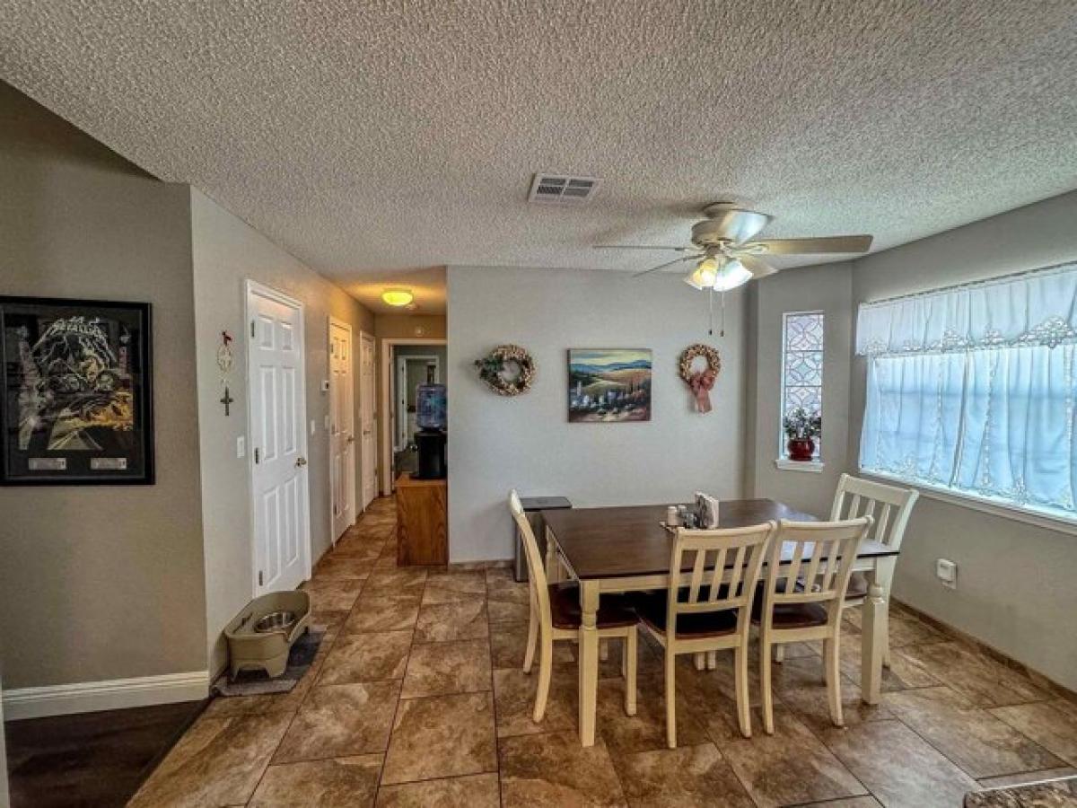 Picture of Home For Sale in Alamogordo, New Mexico, United States