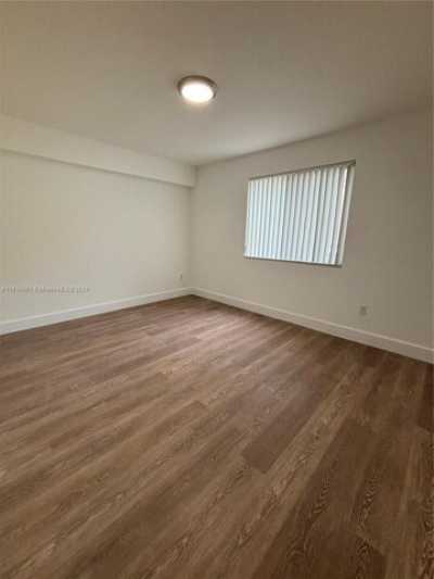 Home For Rent in Hollywood, Florida