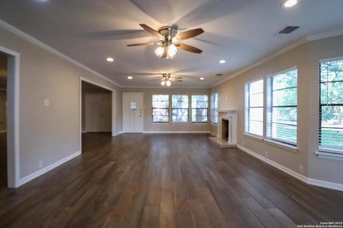 Picture of Home For Rent in San Antonio, Texas, United States