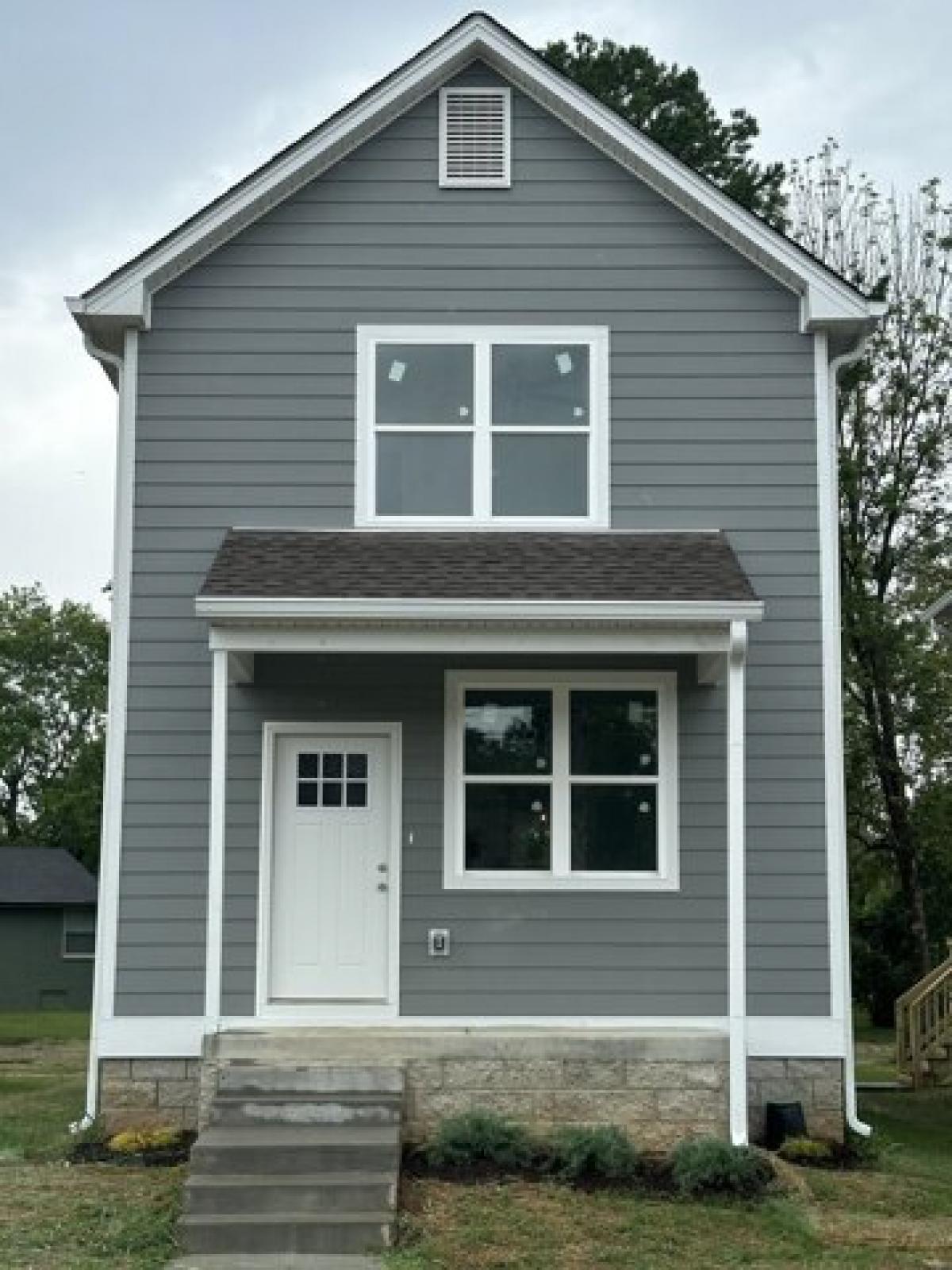 Picture of Home For Sale in Lebanon, Tennessee, United States