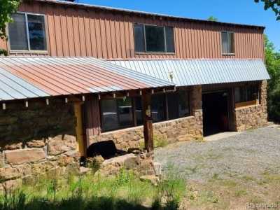 Home For Sale in Montrose, Colorado