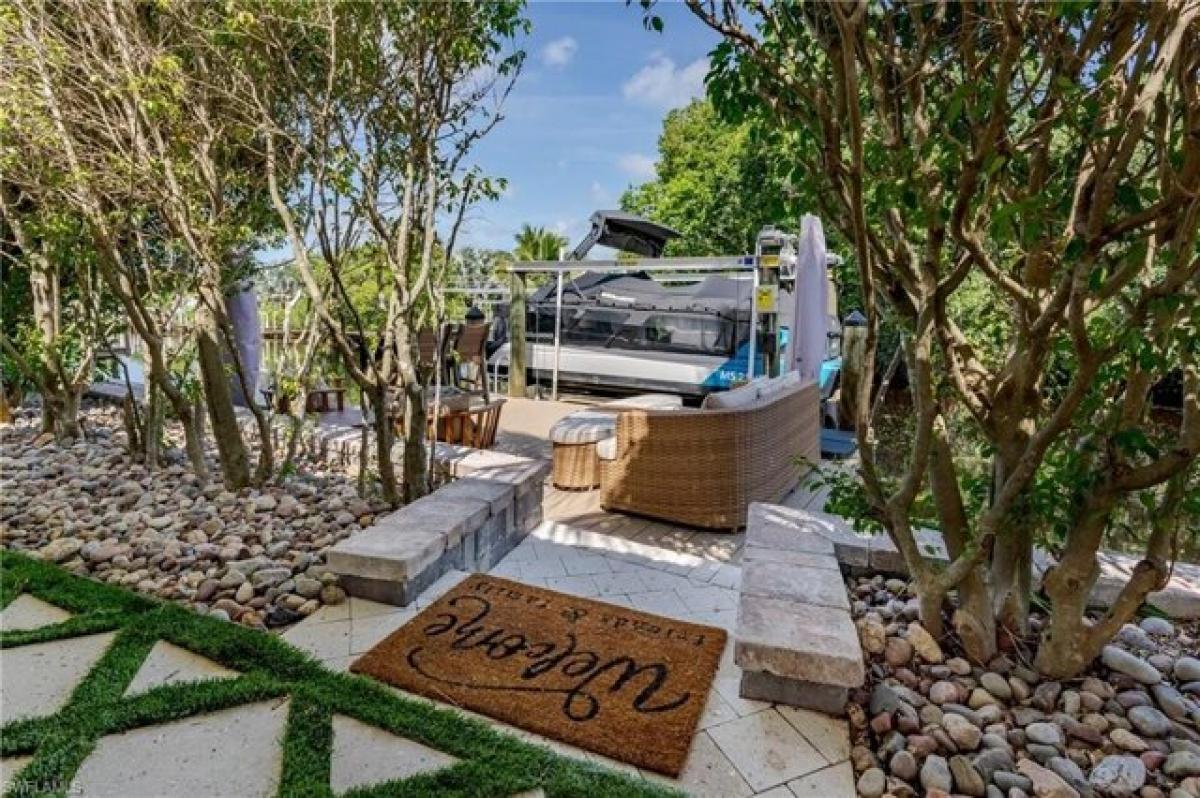 Picture of Residential Land For Sale in Naples, Florida, United States