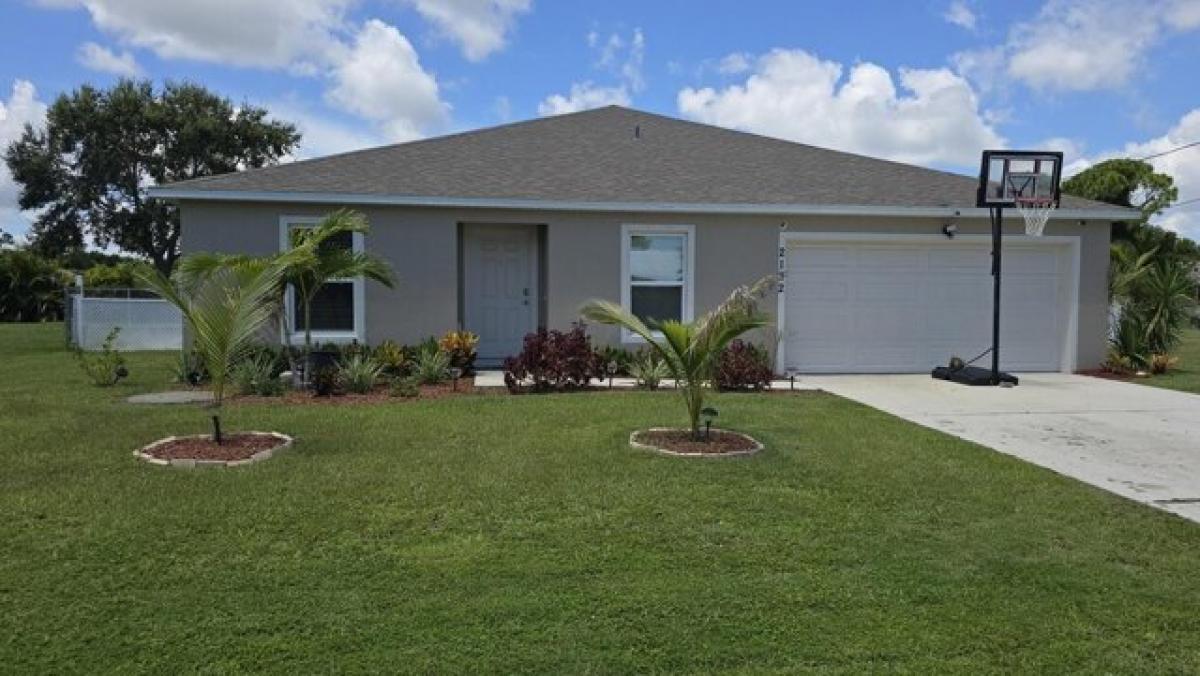 Picture of Home For Sale in Port Saint Lucie, Florida, United States