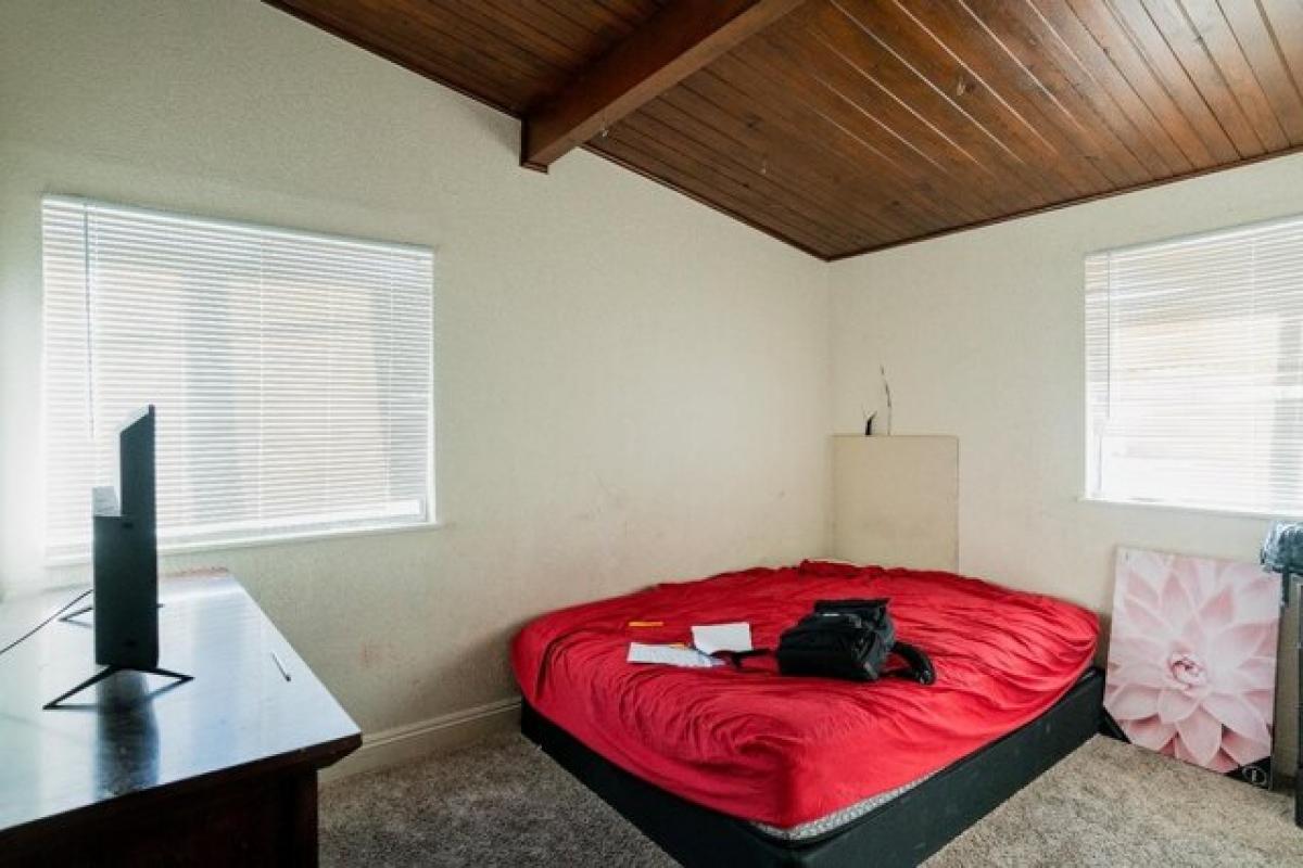 Picture of Home For Sale in Yuba City, California, United States