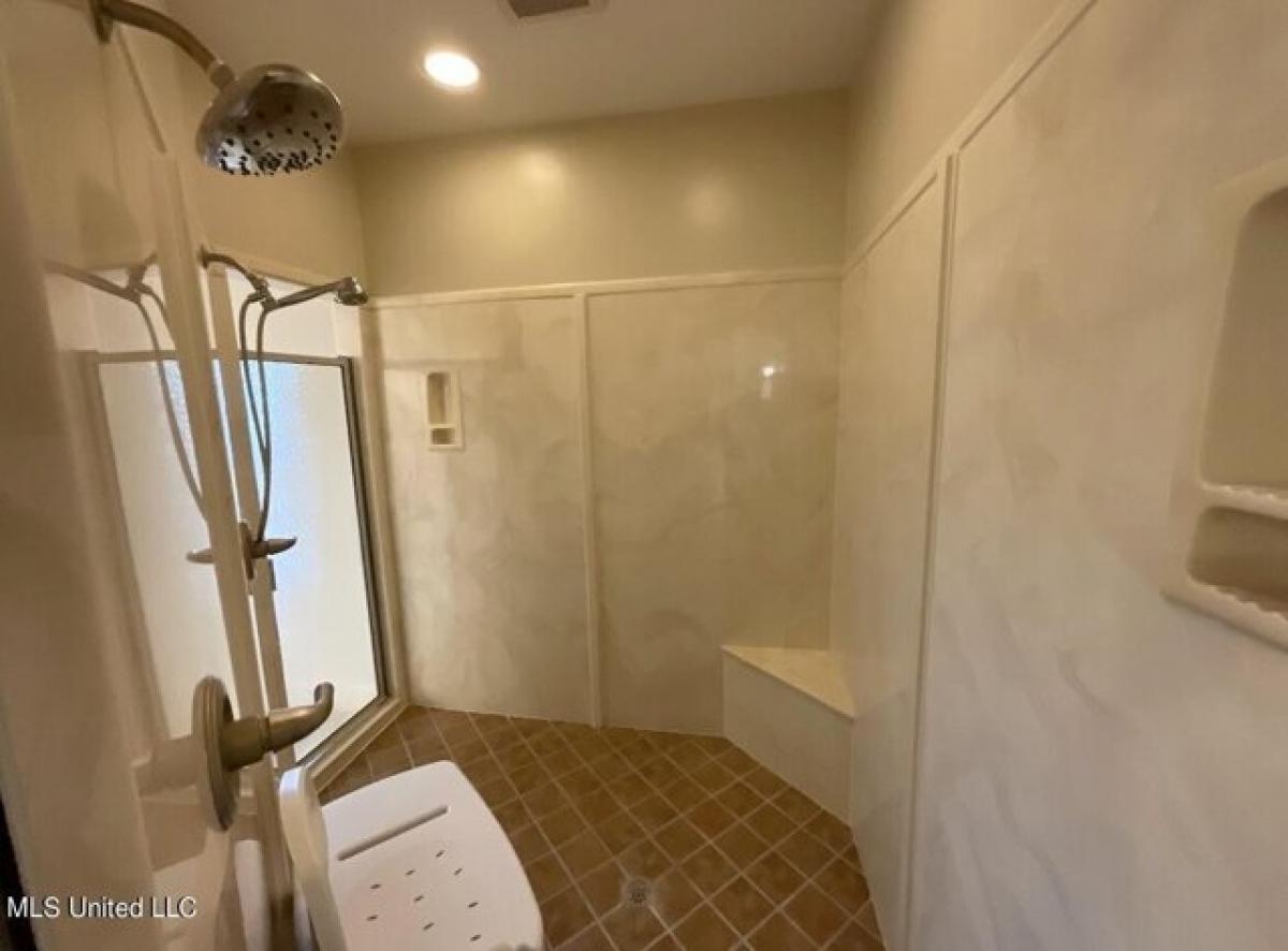 Picture of Home For Sale in Olive Branch, Mississippi, United States