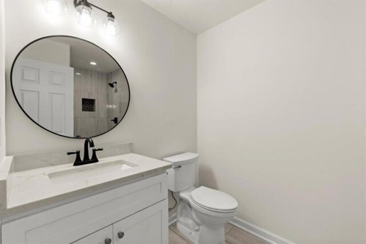 Picture of Home For Sale in Atlanta, Georgia, United States