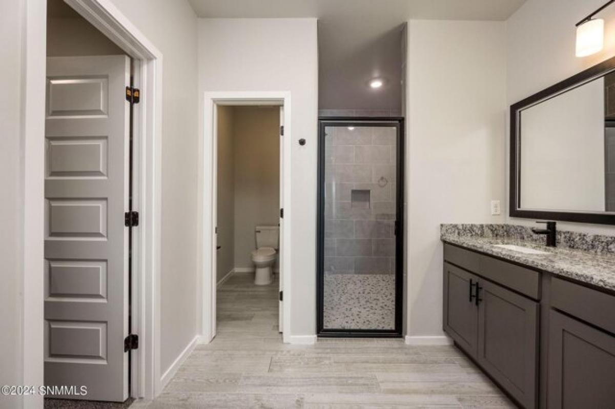 Picture of Home For Sale in Las Cruces, New Mexico, United States