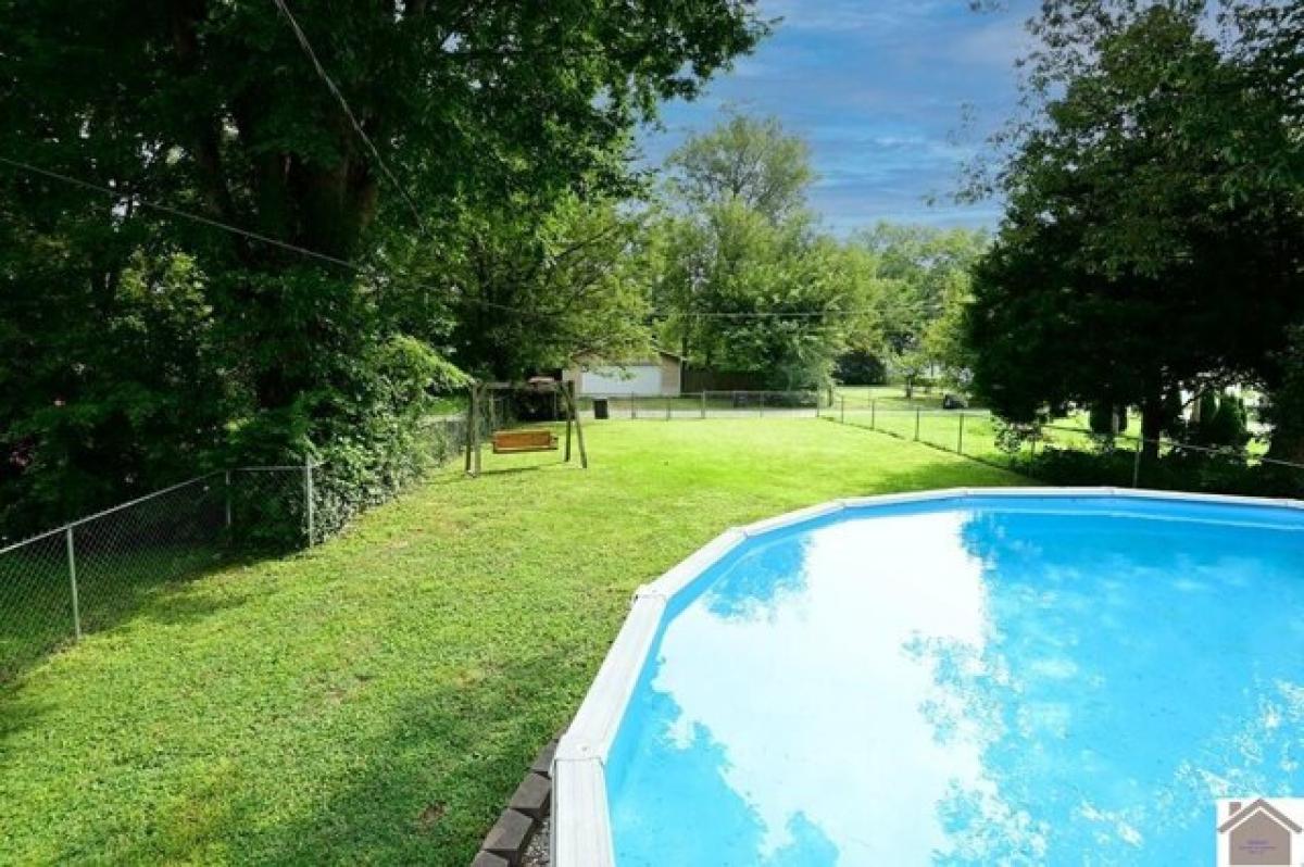 Picture of Home For Sale in Paducah, Kentucky, United States