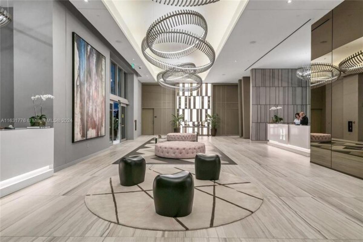 Picture of Home For Sale in Hollywood, Florida, United States