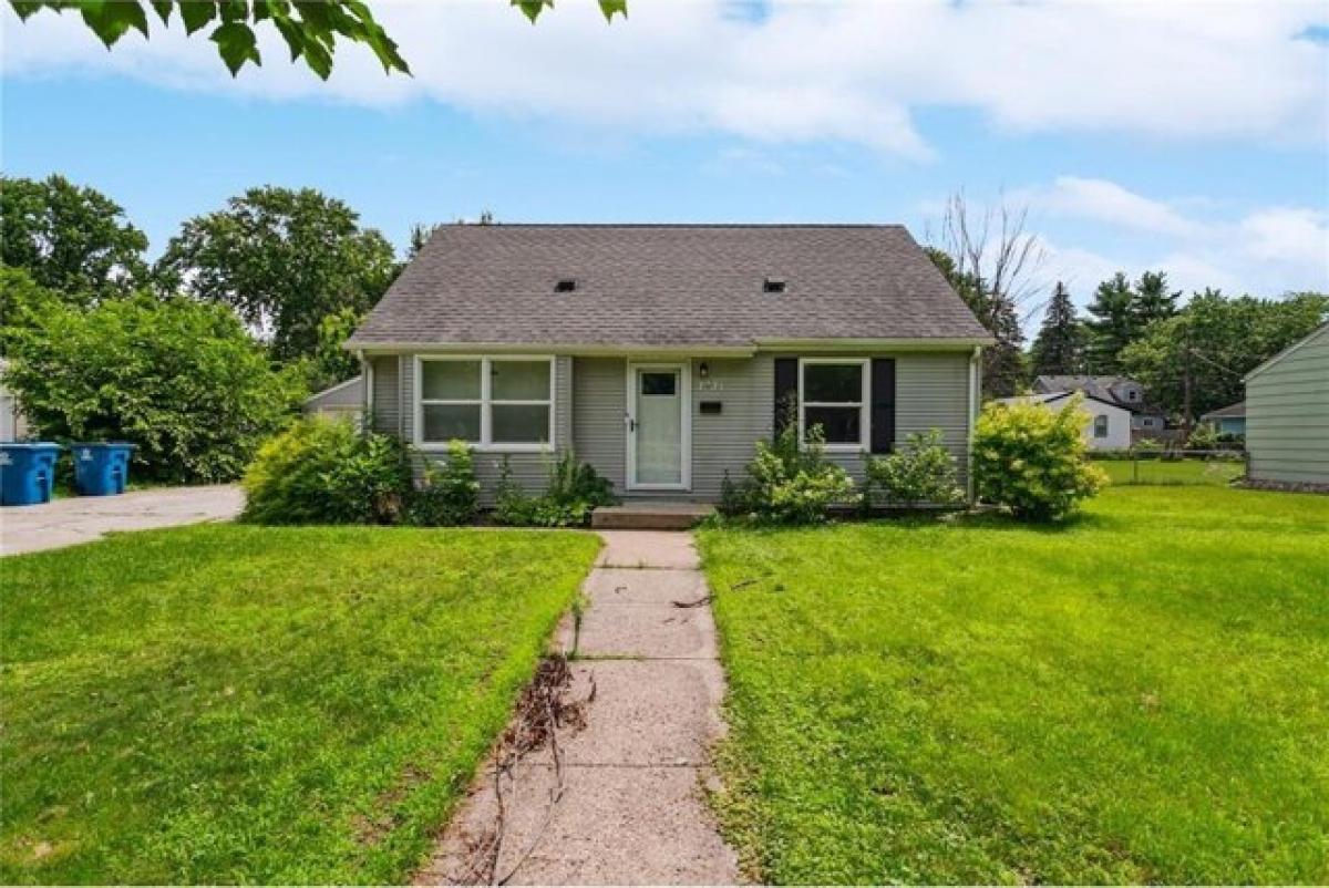 Picture of Home For Sale in Richfield, Minnesota, United States