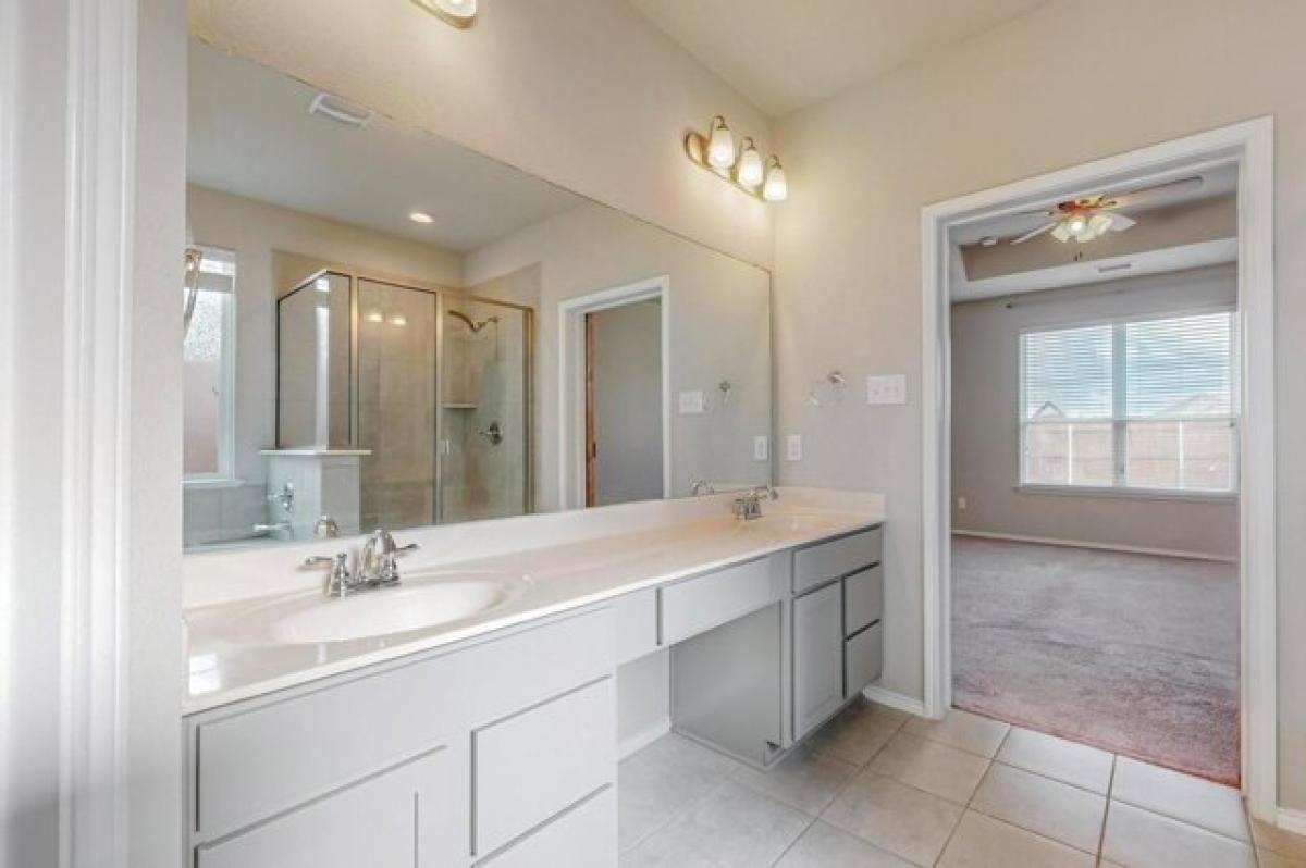 Picture of Home For Sale in Royse City, Texas, United States