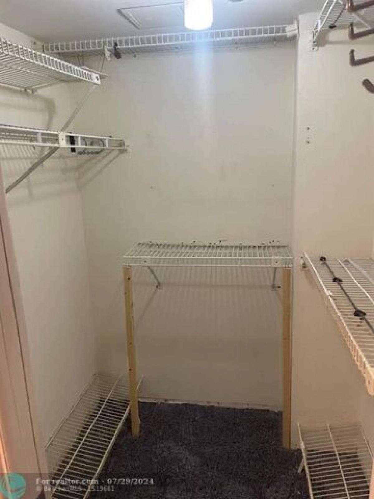 Picture of Home For Sale in Pompano Beach, Florida, United States