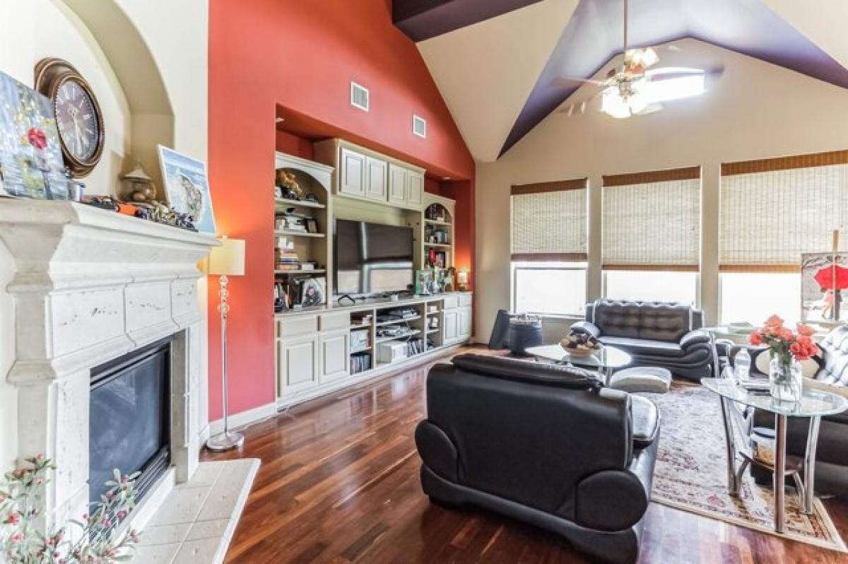 Picture of Home For Sale in Richmond, Texas, United States