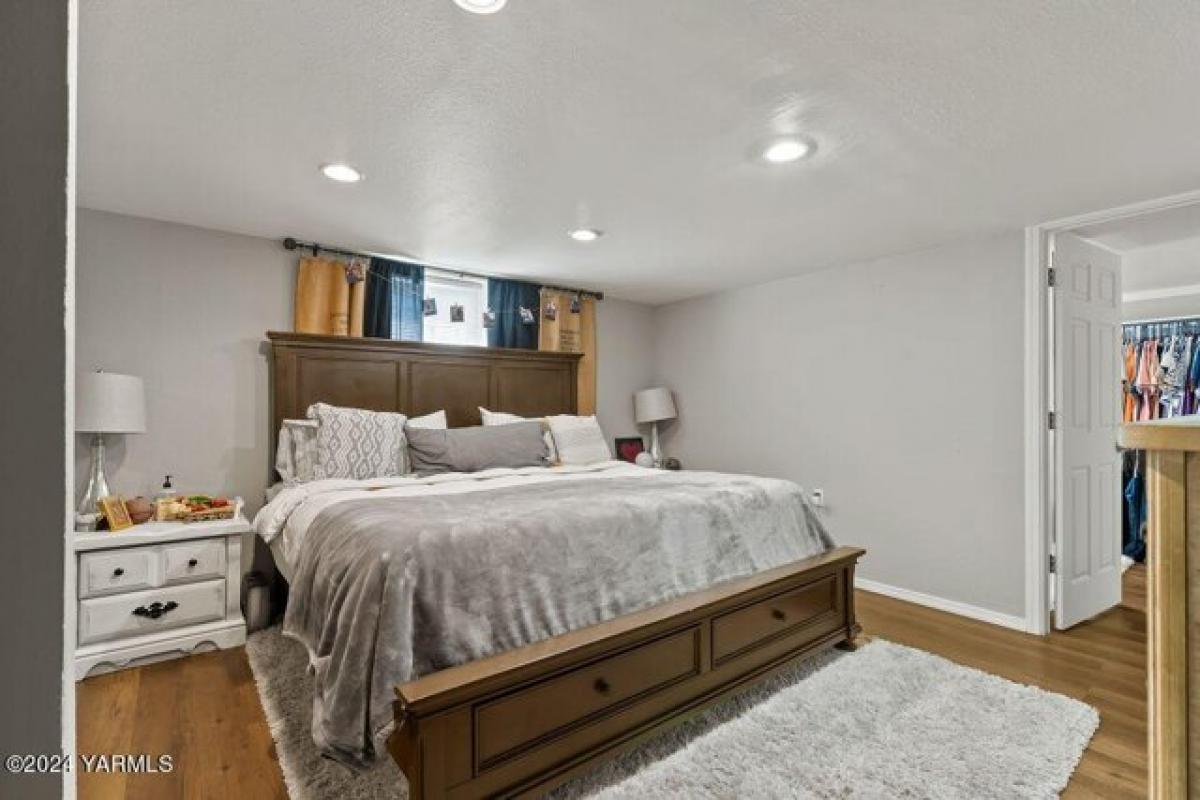 Picture of Home For Sale in Yakima, Washington, United States