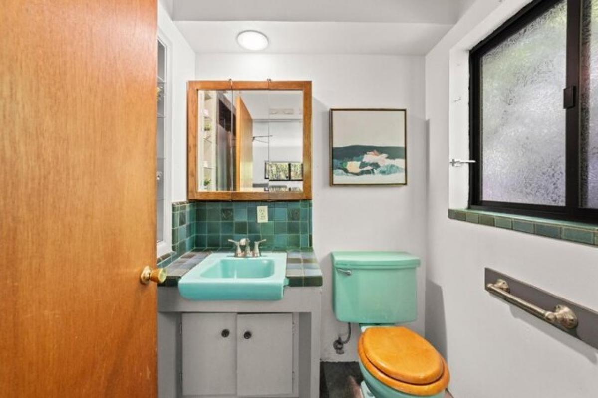 Picture of Home For Sale in Fair Oaks, California, United States