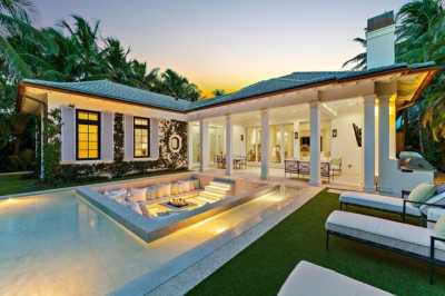 Home For Sale in North Palm Beach, Florida