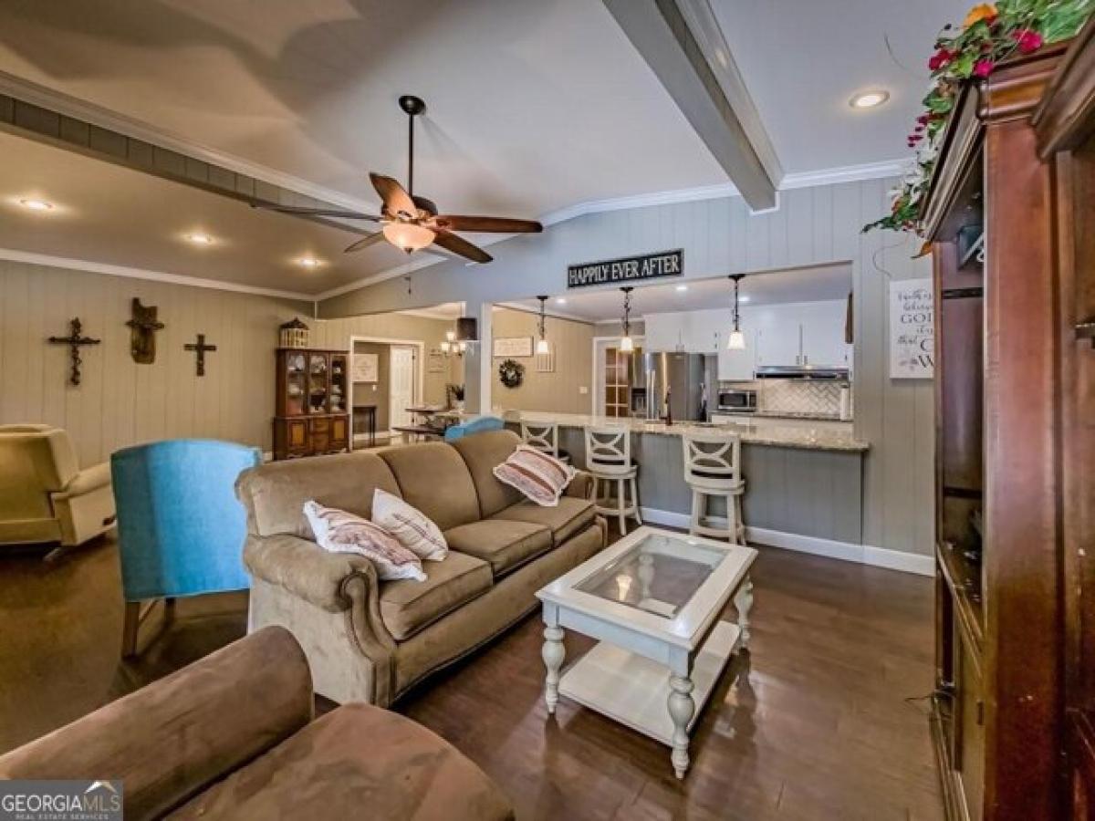 Picture of Home For Sale in Fitzgerald, Georgia, United States