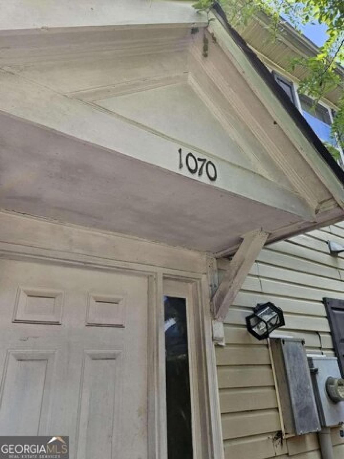 Picture of Home For Sale in Stone Mountain, Georgia, United States