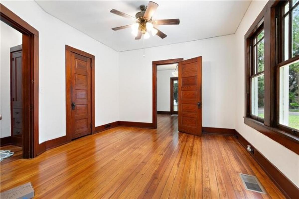 Picture of Home For Sale in Mobile, Alabama, United States