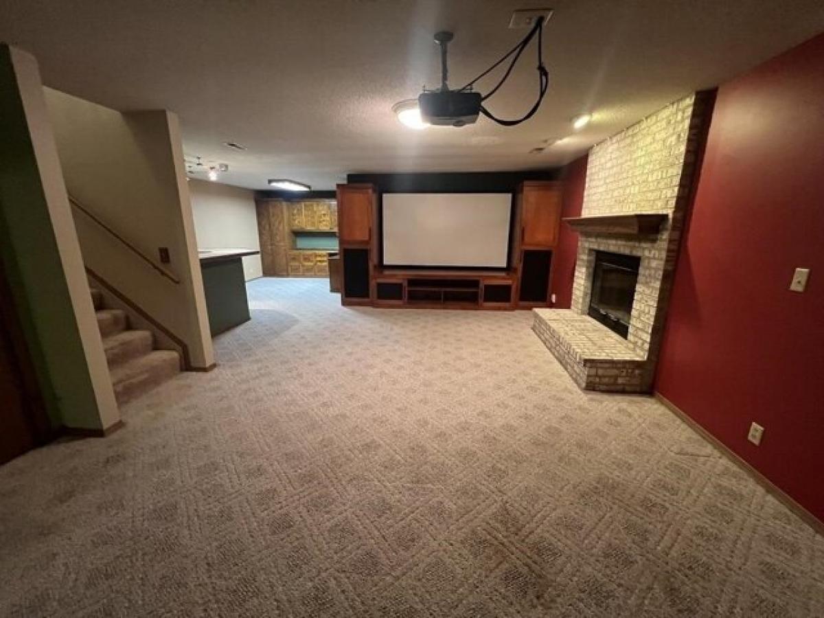 Picture of Home For Sale in Wichita, Kansas, United States