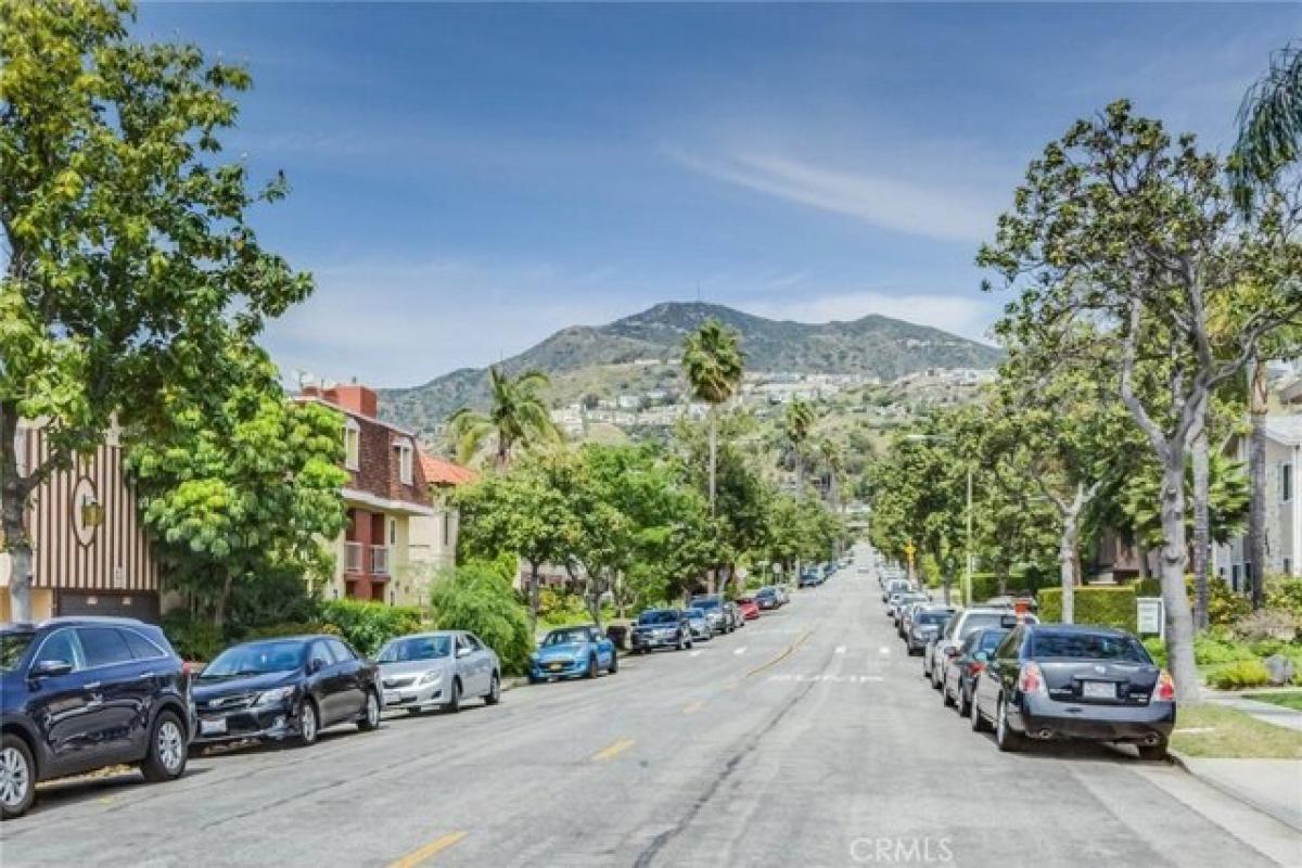 Picture of Home For Sale in Glendale, California, United States