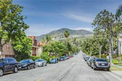 Home For Sale in Glendale, California