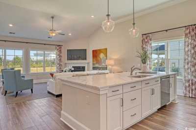 Home For Sale in Myrtle Beach, South Carolina