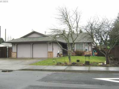 Home For Sale in Vancouver, Washington