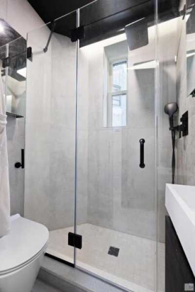 Apartment For Rent in 