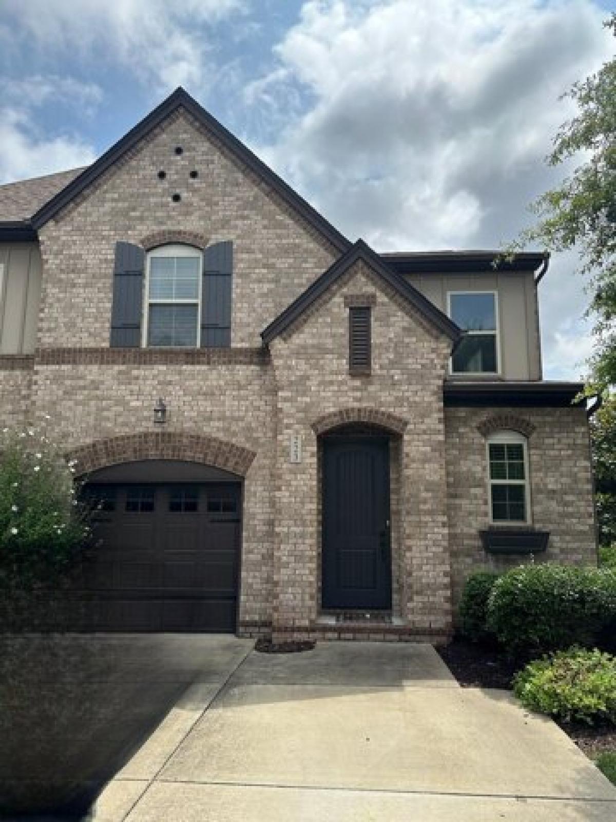 Picture of Home For Sale in Hendersonville, Tennessee, United States