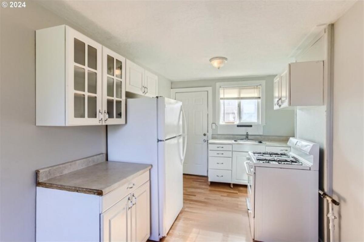 Picture of Home For Sale in Portland, Oregon, United States