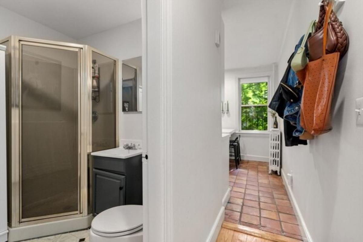 Picture of Home For Sale in Boston, Massachusetts, United States