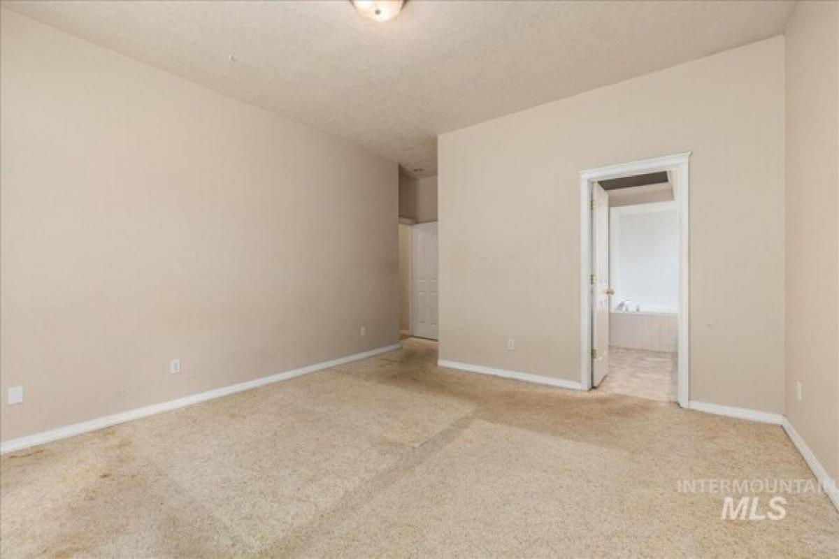 Picture of Home For Sale in Boise, Idaho, United States