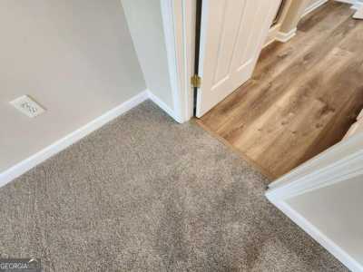 Home For Sale in Kennesaw, Georgia