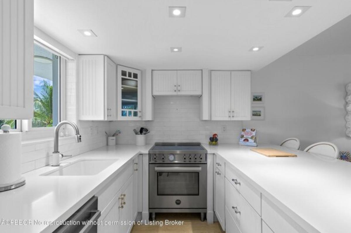 Picture of Home For Sale in Palm Beach, Florida, United States