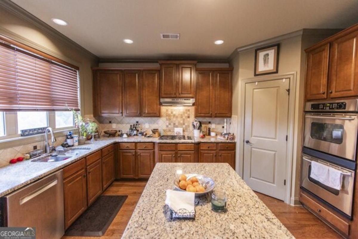 Picture of Home For Sale in Buford, Georgia, United States