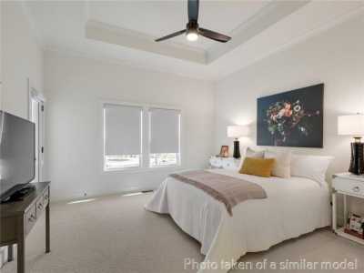 Home For Sale in Lenexa, Kansas