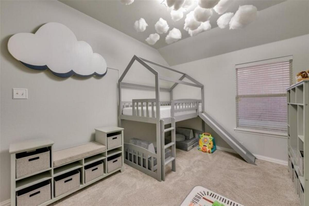 Picture of Home For Sale in Fort Worth, Texas, United States